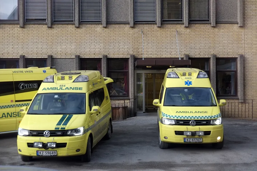 bilde av ambulanser