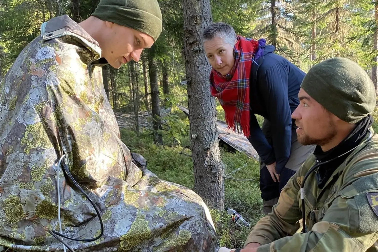 Ingri Tollefsen Seip (i midten) som veileder på samvirkeøvelse med Hæren.