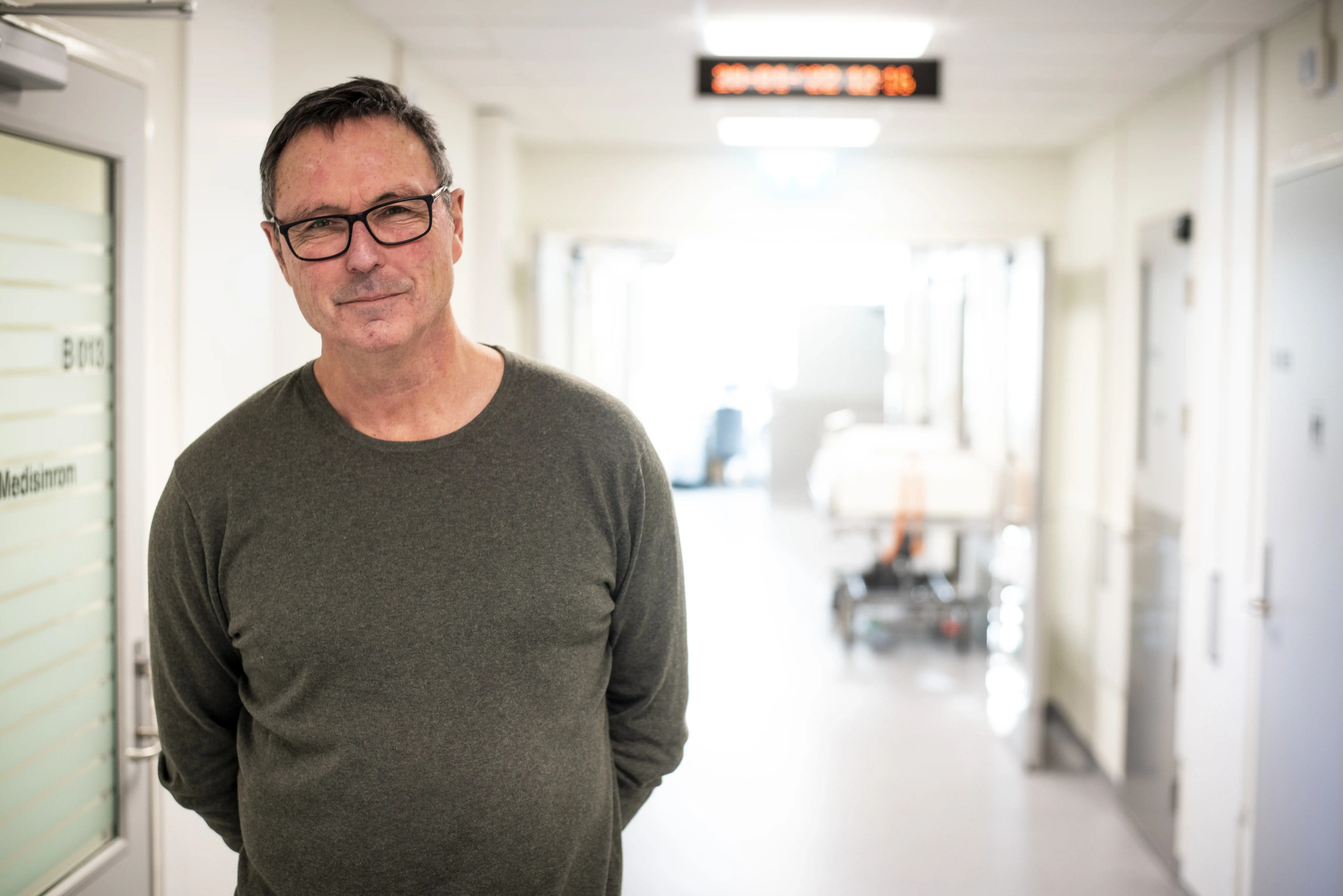 AKUTTMOTTAK: Stein-Are Agledal inne på det nyoppussede akuttmottaket på Kongsberg sykehus.
