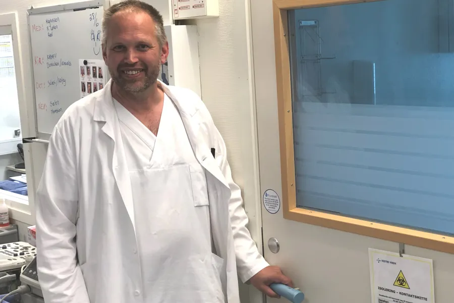 Lukas Månsson, leder for Ortopedi og Akuttmottak ved Drammen sykehus.